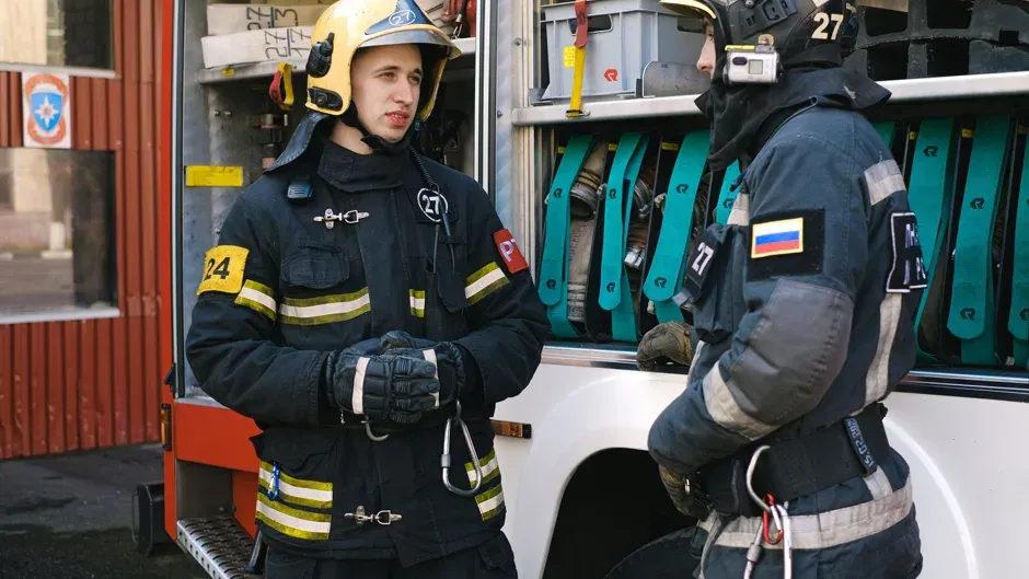 Grades des sapeurs-pompiers : le guide complet des niveaux